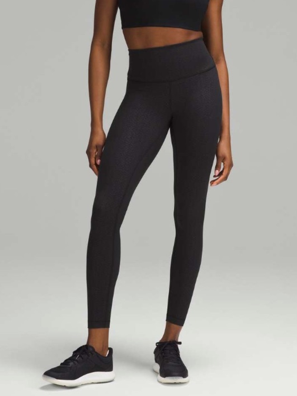 Lululemon Wunder Train High-Rise Tight 28"
Distressed Twill Emboss Black
